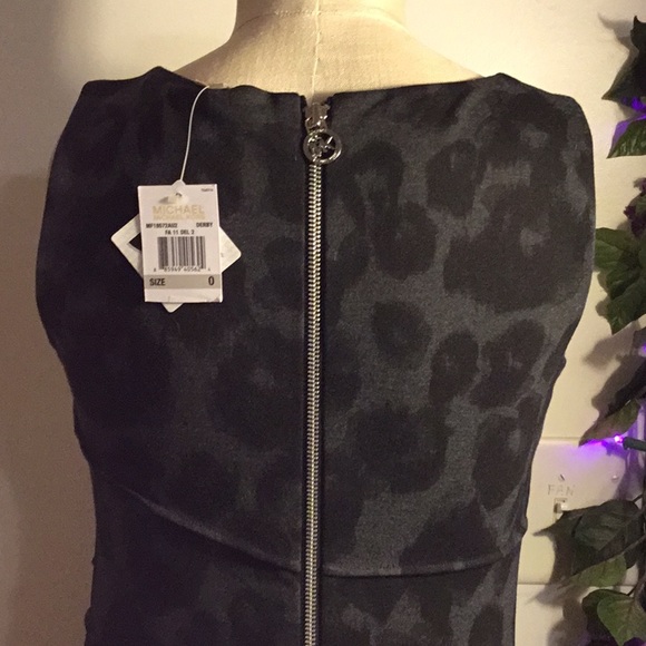 ‼️‼️SALE ‼️‼️Michael Kors Dress with Zipper - Picture 5 of 8